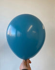 Djúpblá mött blaðra 30cm