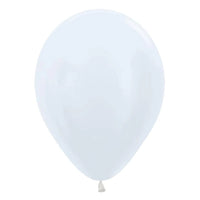 Hvítar satín blöðrur  30cm
