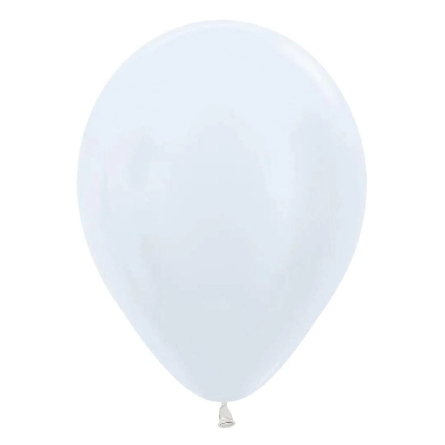 Hvítar satín blöðrur  30cm