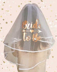 Bride to be slör með hárkambi