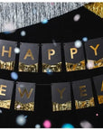 Happy New Year fánalengja 1,35m