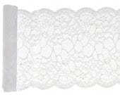 Hvítur blúndu borðrenningur- 18cm x 3m